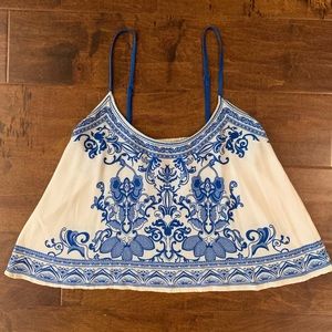 Porcelain inspired tank top